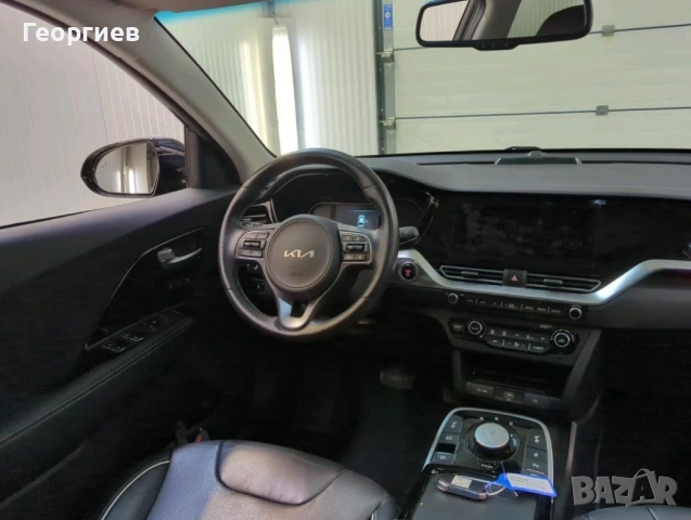 KIA e-Niro EV 64kWh ExecutiveLine+ full electric 204PS, снимка 5 - Автомобили и джипове - 53288578