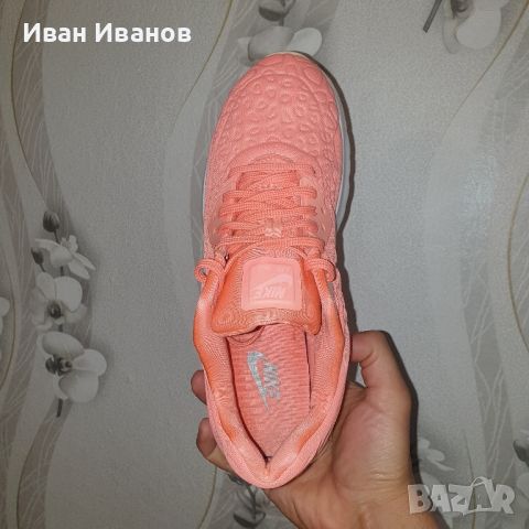 маратонки NIKE  AIR MAX 90 ULTRA PLUSH  номер 41, снимка 13 - Маратонки - 45718971