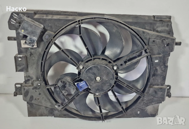 Перка за Охлаждане Радиатор Dacia Dokker 1.6 102 к.с. H4M Дачиа Докер 214816436R