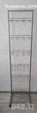 Стелаж за магазин, снимка 1 - Стелажи и щандове - 49371842
