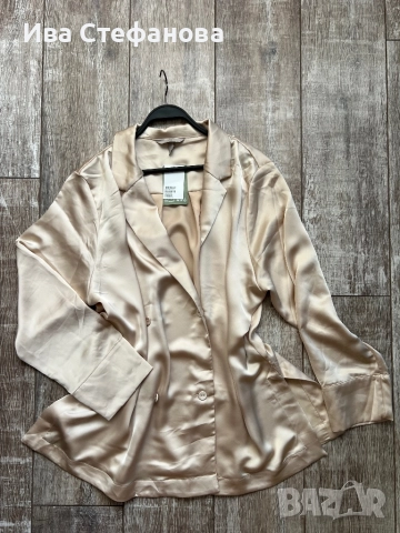 Ново етикет бежово екрю сатен сатенено елегантно сако 2Хл 2 XL , снимка 3 - Сака - 51732083