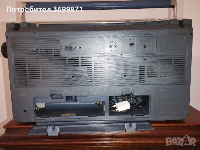 Радиокасетофон Саньо., снимка 4 - Радиокасетофони, транзистори - 53358142