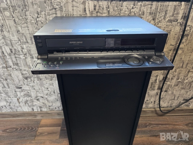 Продавам видео S-VHS Panasonic NV-HS800