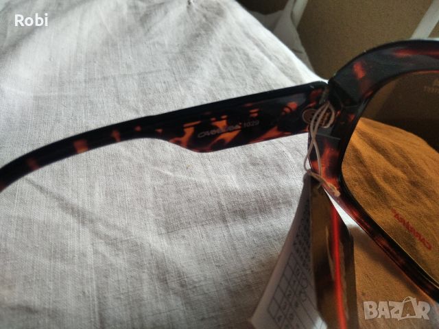 Слънчеви очила Carrera Epica, снимка 2 - Слънчеви и диоптрични очила - 45530412