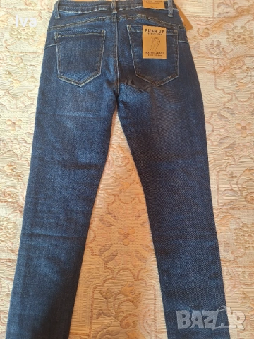 Дамски  дънки XL, снимка 3 - Дънки - 53582511