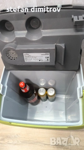 Комбинирана хладилна чанта 12/220 волта 29 литра функция охлаждане и затопляне , снимка 2 - Хладилни чанти - 53925767