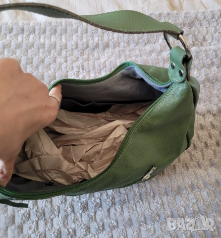 Дамска чанта от естествена кожа , снимка 4 - Чанти - 54143893