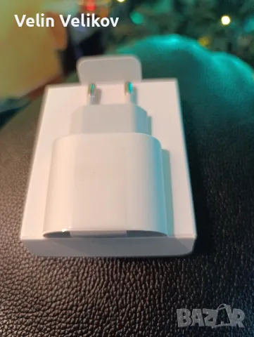 Чисто нов захранващ адаптер зарядно в кутия на Apple USB-C 20W FastCharge., снимка 6 - Apple iPhone - 48474676