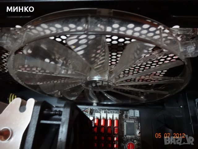 Corsair Graphite Series 600T , снимка 12 - Захранвания и кутии - 52919148