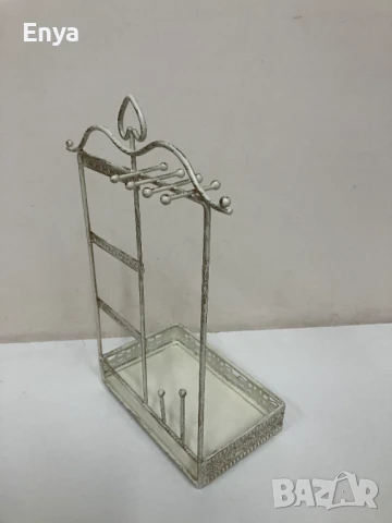 Метална поставка за бижута, снимка 2 - Подаръци за жени - 51073327