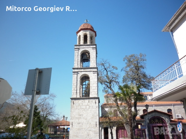 първа линия море, плажа, центъра на селото 