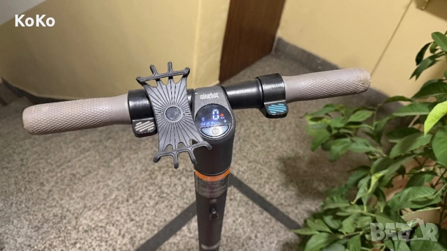 Тротинетка Segway Ninebot, снимка 3 - Скейтборд, ховърборд, уейвборд - 53816124