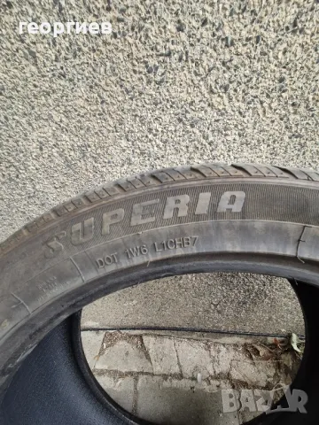 зимна гума Superia 245 40 18 , снимка 4 - Гуми и джанти - 50315948
