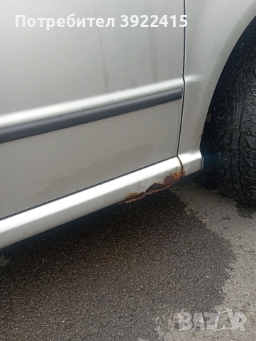 Продавам Шкода Фабия 1,4 газ, бензин,2003 година,напълно обслужена., снимка 13 - Автомобили и джипове - 53825940