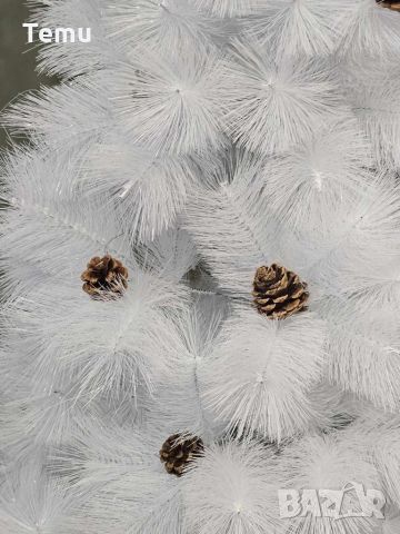 Коледна Снежно бяла или зелена елха с шишарки + пласмасова стойка  ТОП ПРЕДЛОЖЕНИЕ