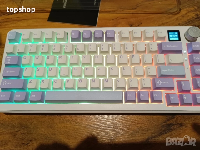 НОВА, ПЕРФЕКТНА механична клавиатура AJAZZ AK820 MAX HE с екран и копче..., снимка 11 - Клавиатури и мишки - 51637850