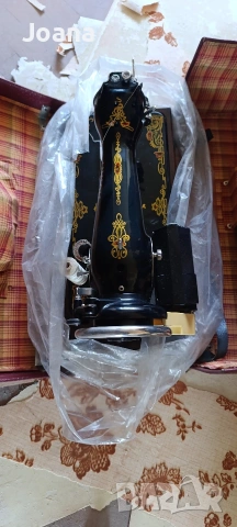 Ръчна и електрическа шевна машина 