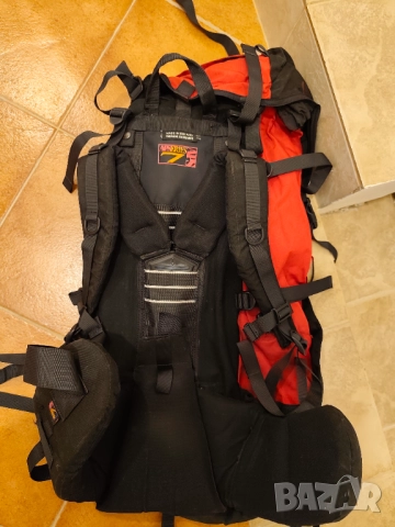 Туристическа раница Lowe Alpine Alpamayo 70+20 L, снимка 2 - Спортна екипировка - 52886009