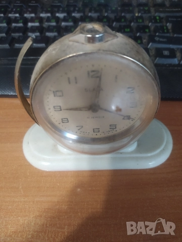 Часовник Slava 11 Jewels