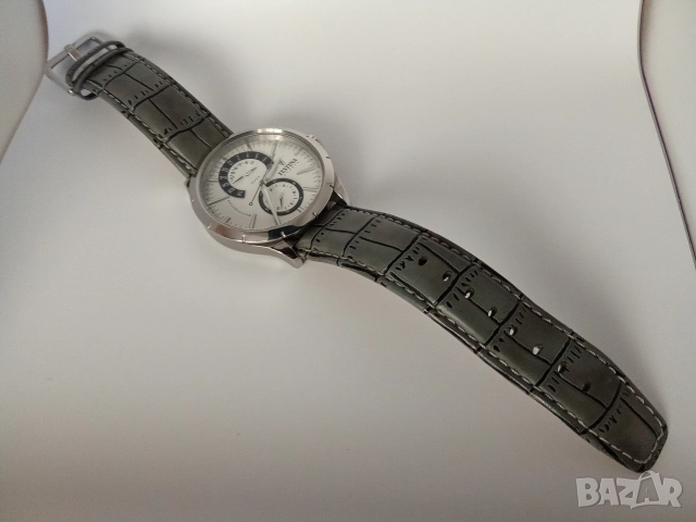Мъжки часовник Festina F16573 като нов, снимка 6 - Мъжки - 52724033