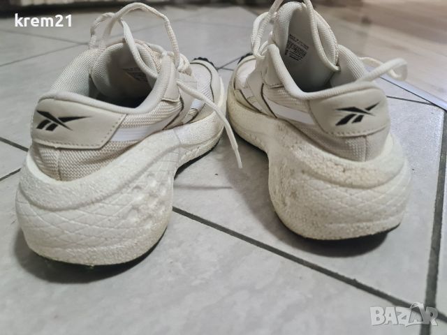 Reebok Metreon Chalk W дамски 38номер, снимка 14 - Маратонки - 45568220