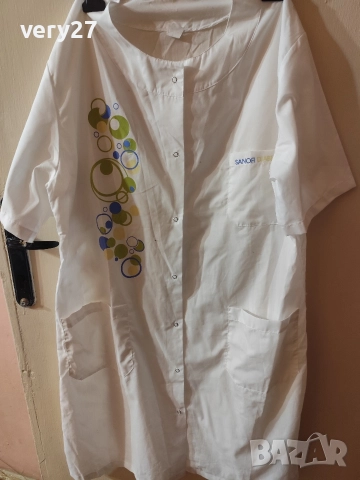 Лекарски престилки  големи , снимка 2 - Блузи - 50591343