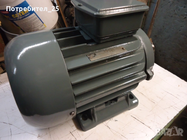 Трифазен ел.мотор 2,2Kw - 1400 об/мин., снимка 4 - Електродвигатели - 53436380