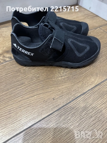 Оригинални детски сандали adidas terrex, снимка 3 - Детски маратонки - 53897719