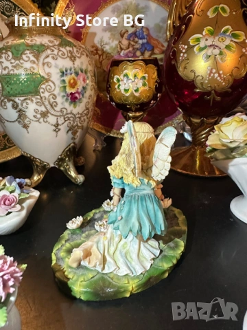 ✨ The Leonardo Collection by Christine Haworth – „Among the Waterlilies“ (Феята на лилиите) ✨, снимка 3 - Антикварни и старинни предмети - 53465715