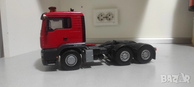 Камион MAN tga 1:24, снимка 4 - Колекции - 52899006