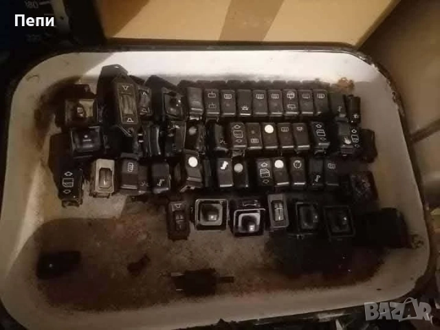 Бутони за Мерцедес 124 /190, снимка 2 - Части - 52631099