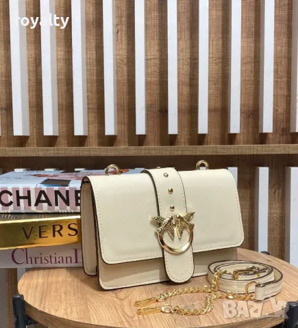 Pinko дамски чанти Различни цветове , снимка 2 - Чанти - 49484067