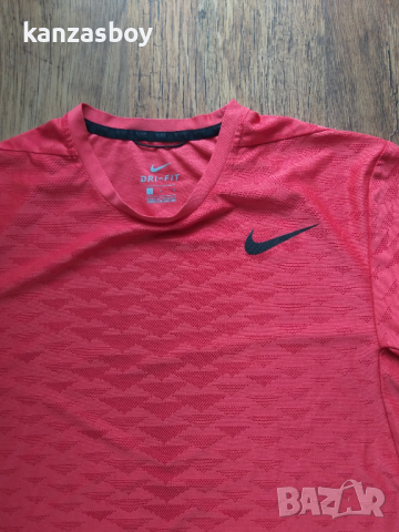 Nike M NK ZNL CL TOP - страхотна мъжка тениска Л, снимка 2 - Тениски - 44940557