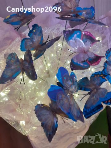 Светещи букети от  3D пеперуди , снимка 1 - Други - 45603602