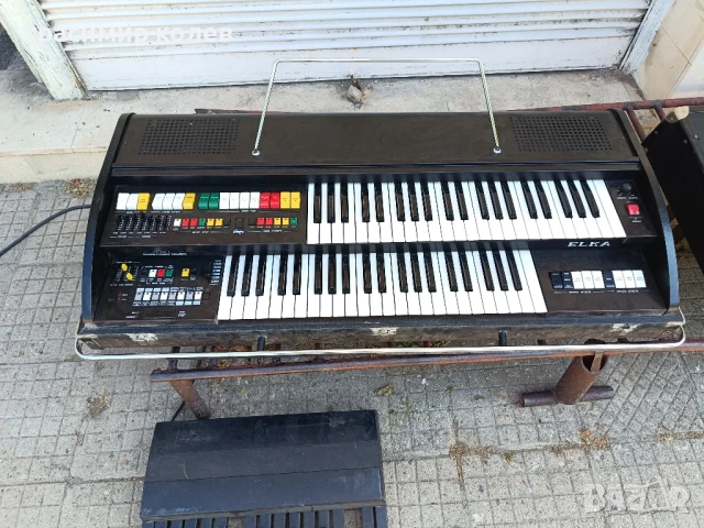 италиански електрически орган "ELKA X 19 T", снимка 5 - Пиана - 50767590