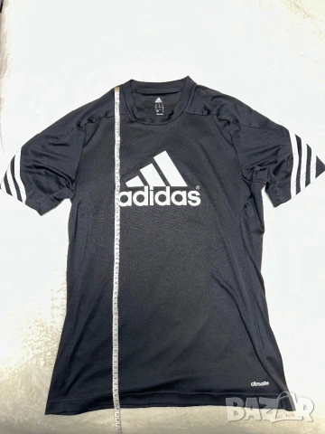 Оригинална тениска на Адидас , снимка 2 - Тениски - 54168812