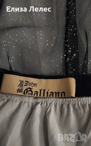 John Galliano детска пола, снимка 4 - Детски комплекти - 50902023