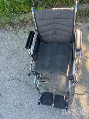 Продавам немска инвалидна количка, снимка 1 - Инвалидни скутери - 45927326