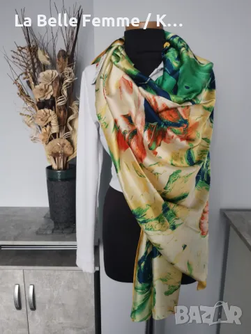 Дамски шалове от коприна, снимка 6 - Шалове - 49840377