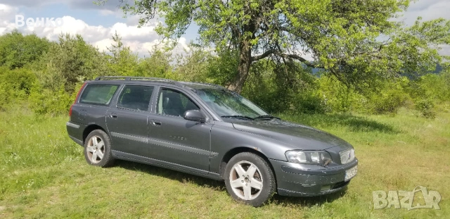 Продавам 7 местно Волво V70 4x4, снимка 3 - Автомобили и джипове - 53092334