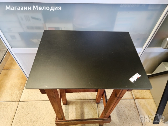 14" лаптоп Lenovo E495 Ryzen 3, RAM 8GB, 256GB SSD, Video Radeon Vega, преинсталира и готов за употр, снимка 3 - Лаптопи за дома - 53333602