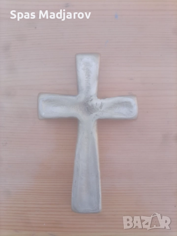 Бронзов кръст, снимка 2 - Други ценни предмети - 52971479
