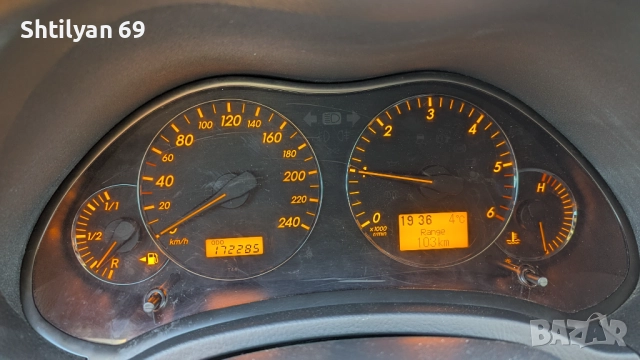 Тойота Авенсис 2.0 D-4D, снимка 9 - Автомобили и джипове - 52913649