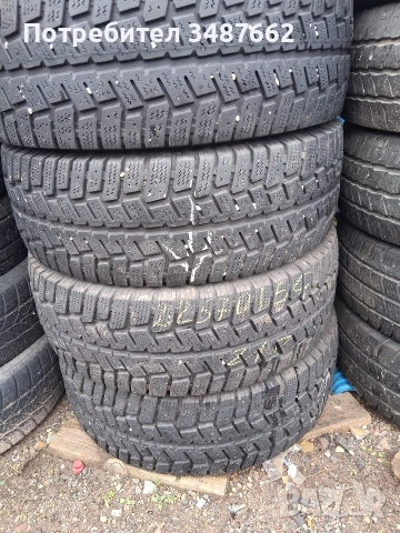 225 70 15С за БУС GENERAL 4броя зимни дот 2021г 