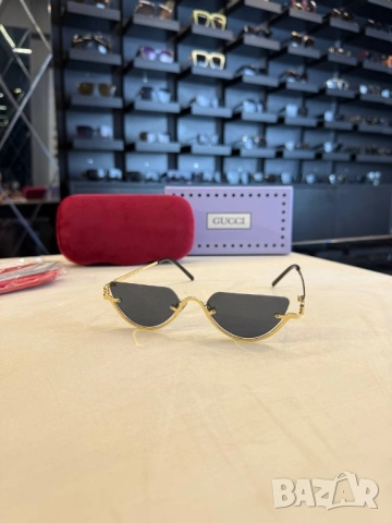 очила с черен обикновен калъф и ув защита gucci , снимка 12 - Слънчеви и диоптрични очила - 51696210