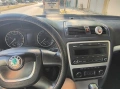 Шкода Октавия 1.6 TDI 105HP 2011, снимка 2