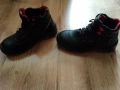 Продавам обувки за работа , снимка 1