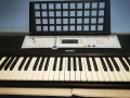 синтезатор клавир YAMAHA YPT-200 пиано с 5 октави , снимка 4