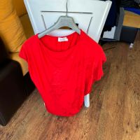 Дамска червена супер естравагантна блуза Ирит Irit само за 5лв., снимка 1 - Тениски - 45760128