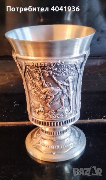 Старинна чаша - Ваза - сребро и цинк с различни гравюри от живота на германската манифактура., снимка 1